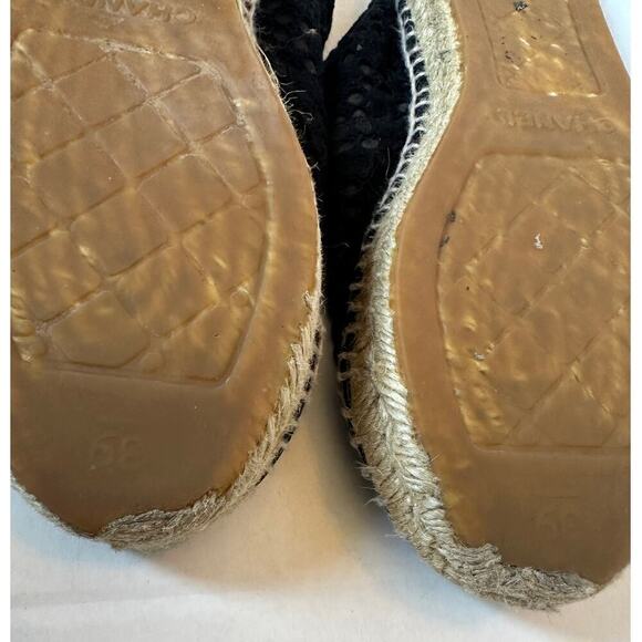 100% Authentic Chanel Black Lace Vacation CC Logo Slip on Espadrilles Size 8.5 - Picture 4 of 8